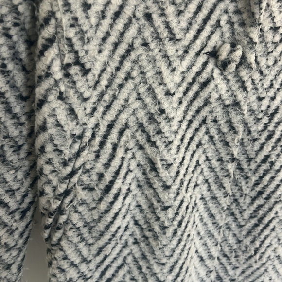 Jacket - Picture 5 of 6